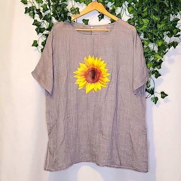 Source Unknown Tops - Sunflower. Oversized Top. Cover Up. Size 3XL. NWOT